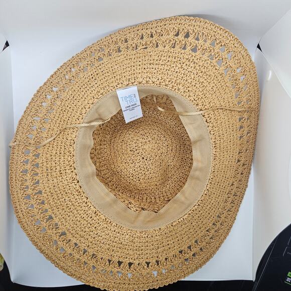 Floppy Hat - Picture 7 of 7